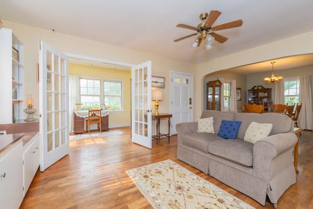 420 Evelyn Avenue, Kalamazoo, MI 49001