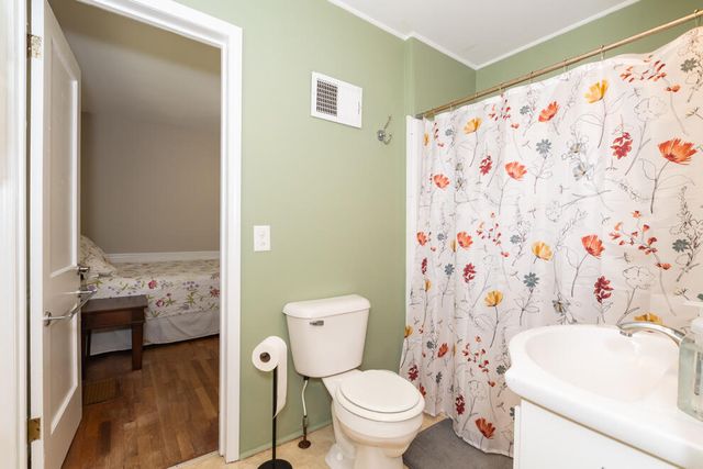 420 Evelyn Avenue, Kalamazoo, MI 49001