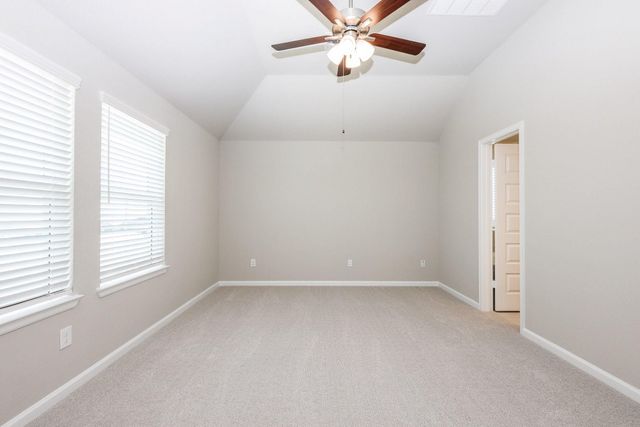 3018 Tres Olive Dr, Houston, TX 77047