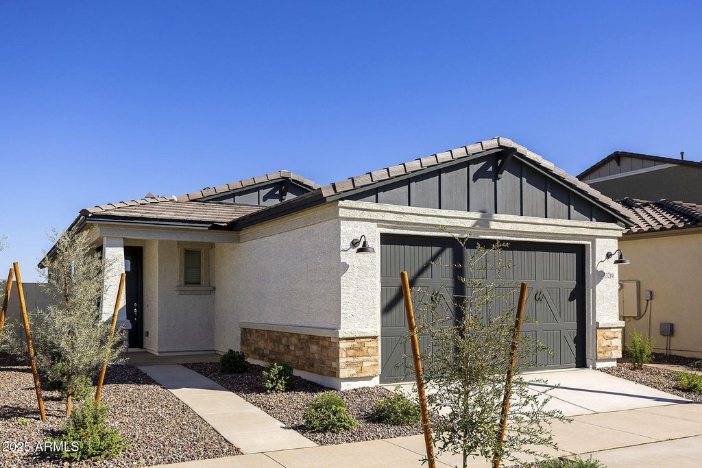 13219 N 145TH Lane, Surprise, AZ 85379 — exterior