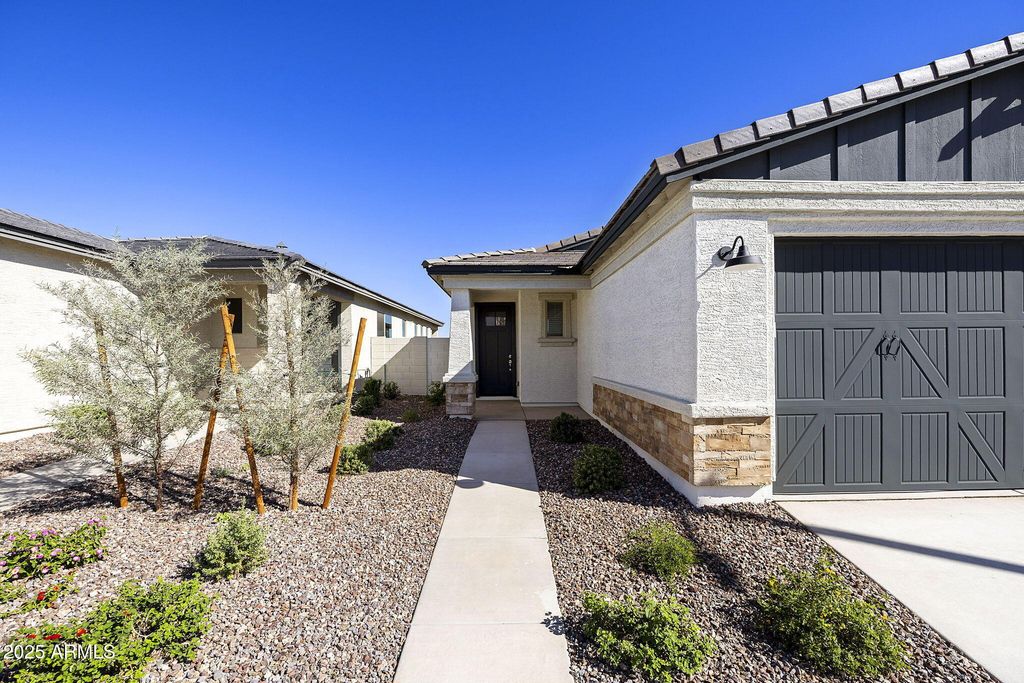 13219 N 145TH Lane, Surprise, AZ 85379 — photo 3