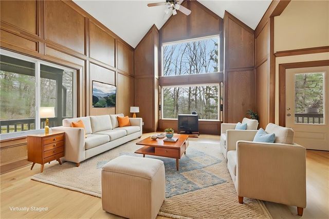 340 Eagle Circle, Dillard, GA 30537