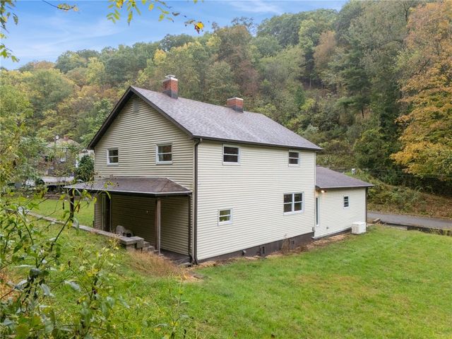 4314 Rostosky Ridge Rd, Forward Twp, PA 15063