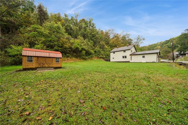 4314 Rostosky Ridge Rd, Forward Twp, PA 15063