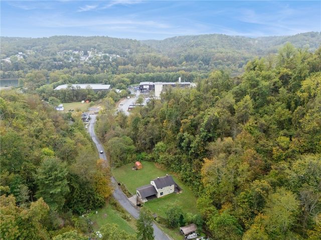 4314 Rostosky Ridge Rd, Forward Twp, PA 15063