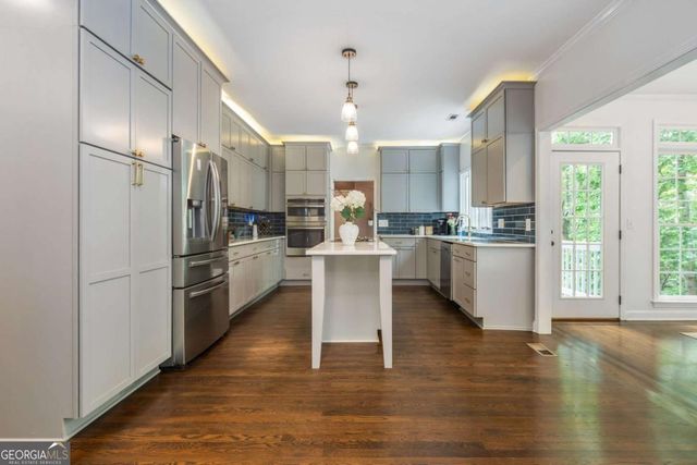 1250 Northcliff Trace, Roswell, GA 30076
