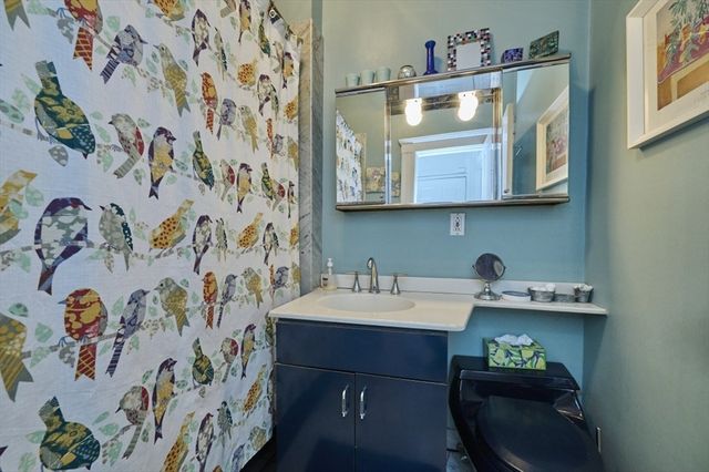 12 Bellvista Rd 2, Boston, MA 02135