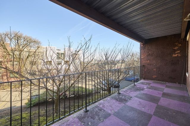 12 Bellvista Rd 2, Boston, MA 02135