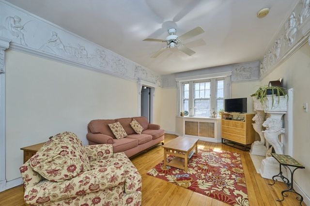 12 Bellvista Rd 2, Boston, MA 02135