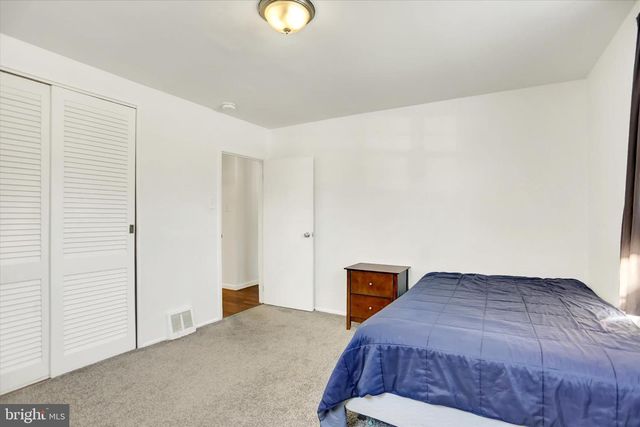 120 OAK HILL DR, Middletown, PA 17057