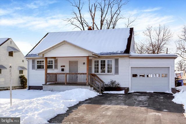 120 OAK HILL DR, Middletown, PA 17057