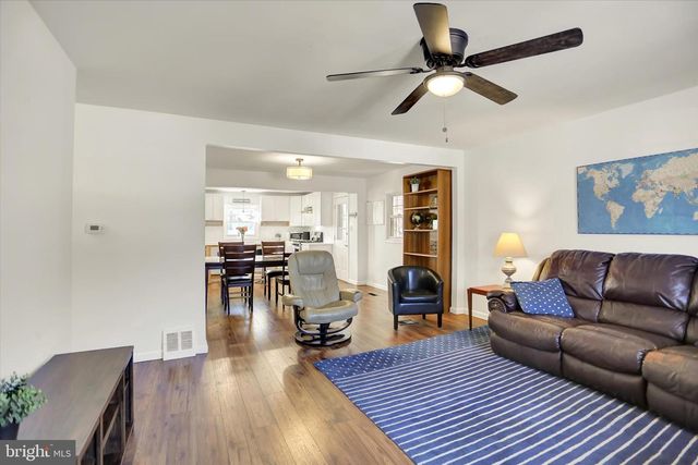 120 OAK HILL DR, Middletown, PA 17057