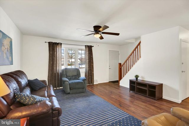 120 OAK HILL DR, Middletown, PA 17057