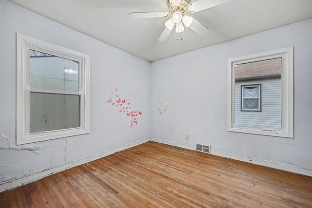 5528 Penn Avenue S, Minneapolis, MN 55419