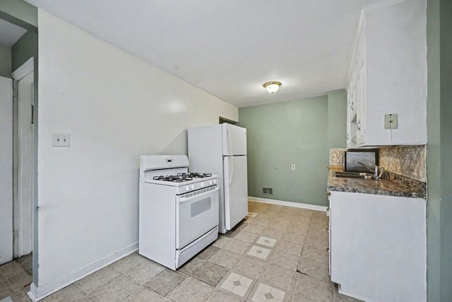 5528 Penn Avenue S, Minneapolis, MN 55419