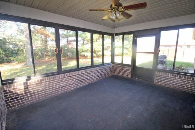 3906 Timber Point, Evansville, IN 47715