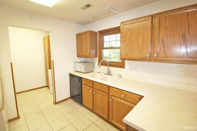 3906 Timber Point, Evansville, IN 47715