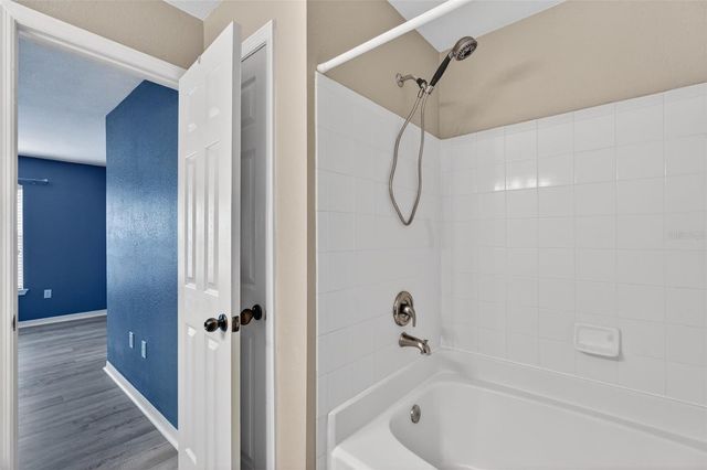 7800 POINT MEADOWS DRIVE 1338, Jacksonville, FL 32256