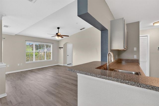 7800 POINT MEADOWS DRIVE 1338, Jacksonville, FL 32256