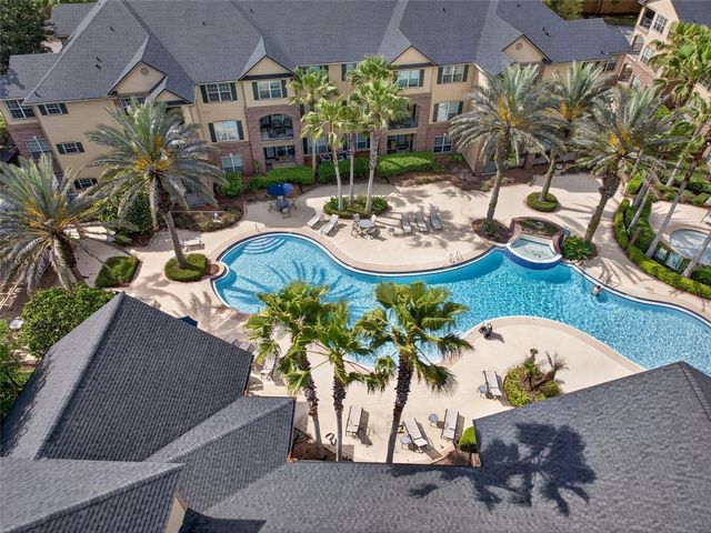 7800 POINT MEADOWS DRIVE 1338, Jacksonville, FL 32256