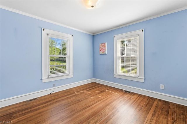 125 Tarpley Street, Burlington, NC 27215