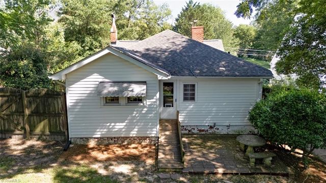 125 Tarpley Street, Burlington, NC 27215