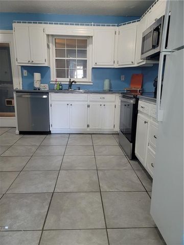 1695 SE Winchester Way, Conyers, GA 30013