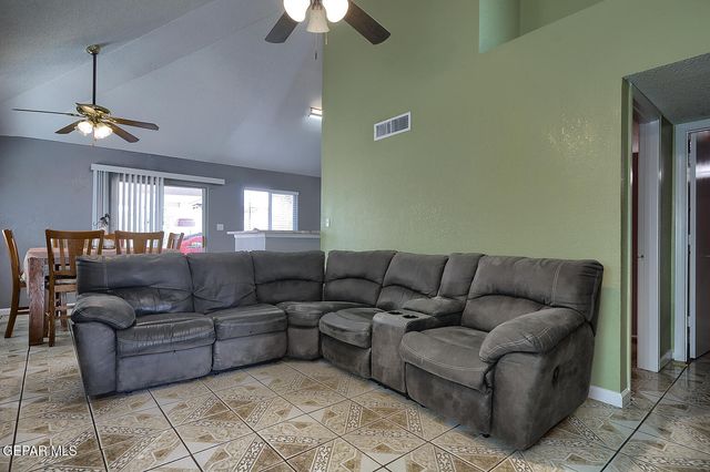 12321 TIERRA LAGUNA Drive, El Paso, TX 79938