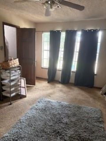 29 Devonshire Drive, Conroe, TX 77304
