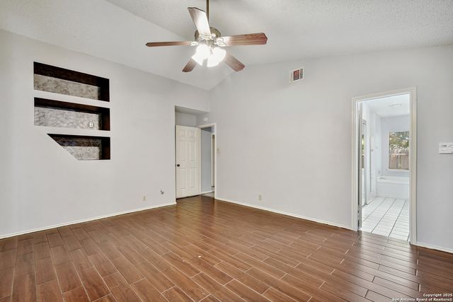 3234 Falcon Grove, San Antonio, TX 78247