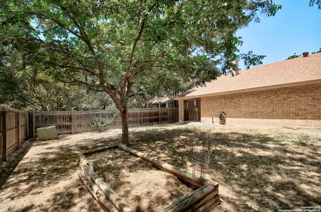 3234 Falcon Grove, San Antonio, TX 78247