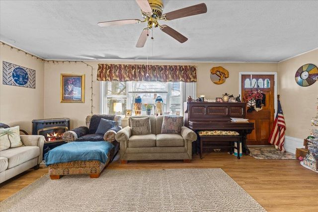 49 Russell Street, St. Albans City, VT 05478