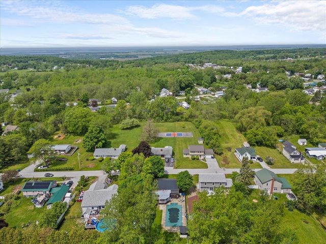 49 Russell Street, St. Albans City, VT 05478