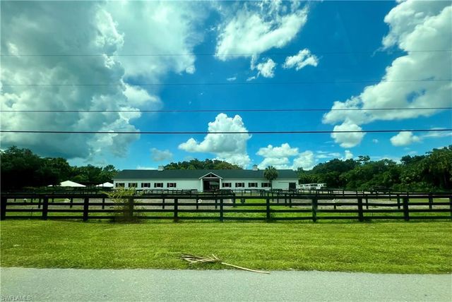 1303 Shady LN, Naples, FL 34120