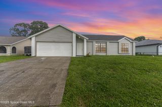 1791 Macklin Street NW, Palm Bay, FL 32907