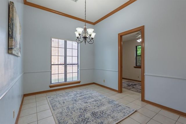 1201 Castle Creek Street, Shawnee, OK 74804