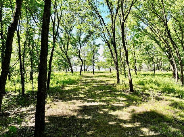 23 Falcon Nest Road Falcon Cove 2, Eufaula, OK 74432