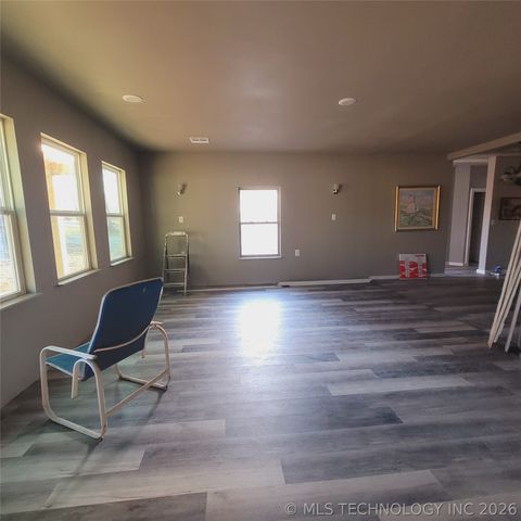 23 Falcon Nest Road Falcon Cove 2, Eufaula, OK 74432