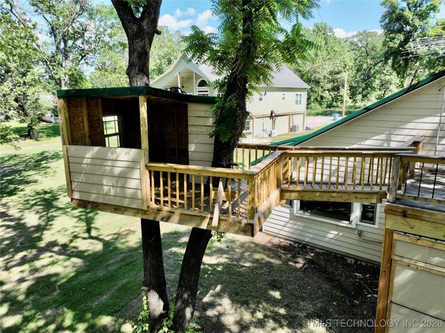 23 Falcon Nest Road Falcon Cove 2, Eufaula, OK 74432