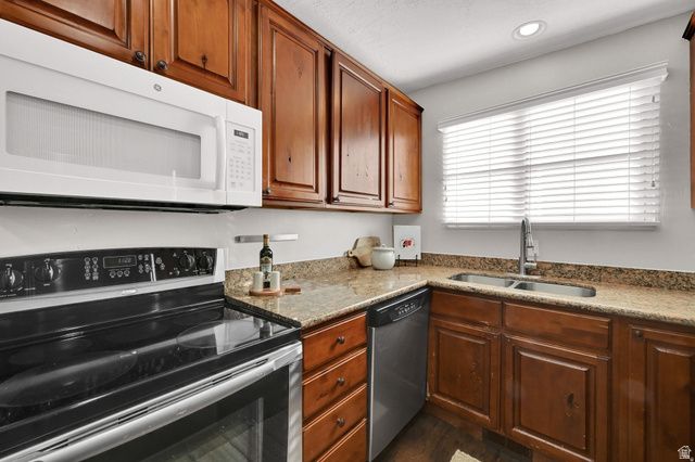 5534 S SPURRIER RD, Murray, UT 84107