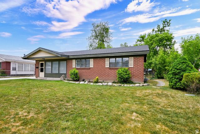 5534 S SPURRIER RD, Murray, UT 84107