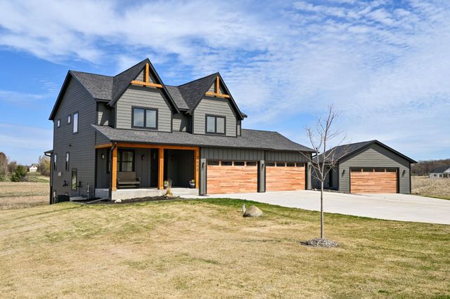 7400 74th Avenue N, Greenfield, MN 55357