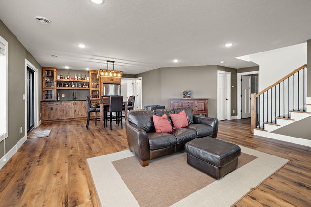 7400 74th Avenue N, Greenfield, MN 55357
