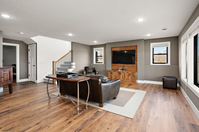 7400 74th Avenue N, Greenfield, MN 55357
