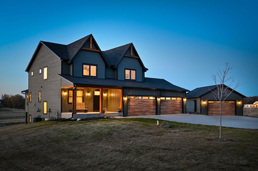 7400 74th Avenue N, Greenfield, MN 55357