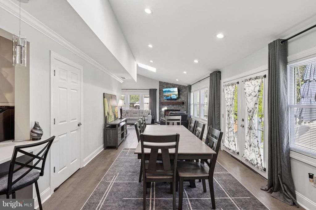 81 TITUS MILL RD, Pennington, NJ 08534