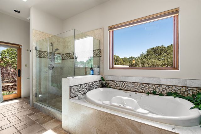 5 Columbine Lane, Santa Fe, NM 87506