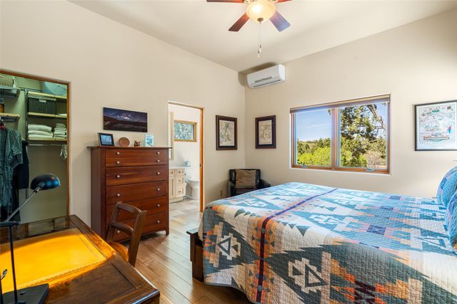 5 Columbine Lane, Santa Fe, NM 87506