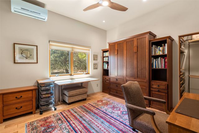 5 Columbine Lane, Santa Fe, NM 87506