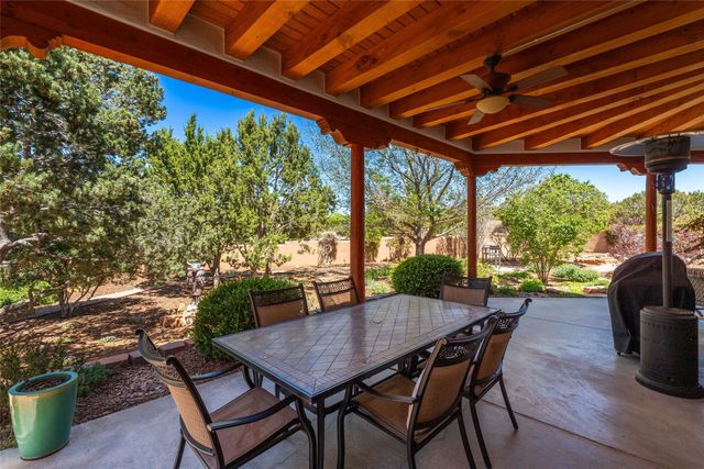 5 Columbine Lane, Santa Fe, NM 87506